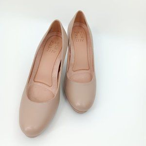 NATURALIZER MICHELLE WOMENS IVORY HEELS SIZE 8M